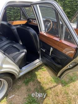 Ford Mk2 Cortina 1600e Series 2