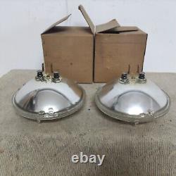 2 NOS LUCAS 5.3/4 RHD SEALED BEAM FORD CAPRI Mk1 CORTINA Mk3 ESCORT RS2000<br/>   <br/> 2 Phares scellés LUCAS 5.3/4 RHD pour FORD CAPRI Mk1 CORTINA Mk3 ESCORT RS2000