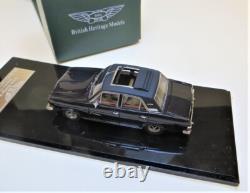 BHM MAJESTY CLASSICS MC09a 1970 CORTINA MK2 1600E, AUBERGINE/TOIT EN VINYLE. BNIB