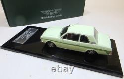BHM MAJESTY CLASSICS MC12c 1968 CORTINA MK2 LOTUS, BLANC/VERT, FINITION RALLYE BNIB