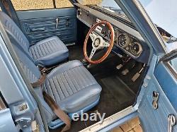 Cortina Mk2 1600 super en excellent état. Fonctionne et roule, prêt à être exposé.