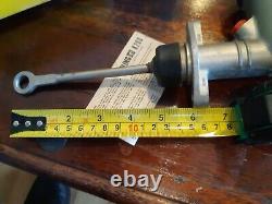 Cylindre de maître de frein GENUINE BOÎTE NOS pour Ford Cortina Mk 2 1.3, 1.5, 1.6, E, GT, Lotus