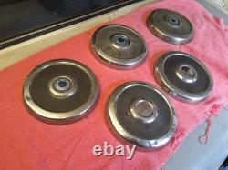 Enjoliveurs centraux d’origine Ford Escort Cortina Capri (B008)
