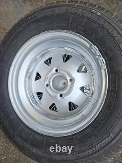 Ensemble de 4 roues à jantes en fil chromé pour Ford Anglia Cortina Mk1 Mk2 Escort Hillman