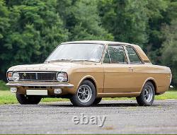 Ensemble de tapis Ford Cortina Mk2 Supérieur à poils longs, avec dos en latex