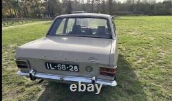 Ford Cortina Mk2

<br/>  		<br/>
 Translation: Ford Cortina Mk2