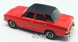 Modèle réduit Pathfinder GTA 1/43 Voiture modèle GTA02 Ford Cortina Mk2 Rouge