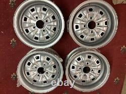 Roues en acier Deep Dish 5.5j X 13 X 4 pour Ford Escort Mk 2 / Ford Cortina Dartboard
